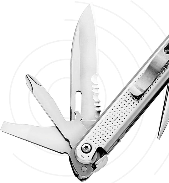 Leatherman FREE P2 Multitool