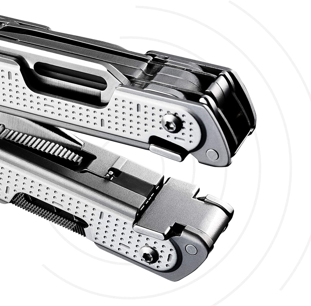 Leatherman FREE P4 Multitool